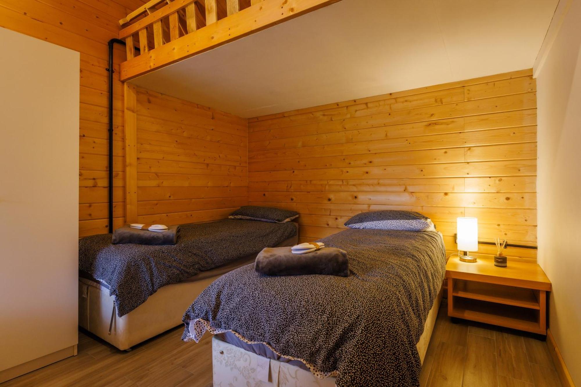 Spacious Cabin Evcharger And Free Parking Near Cambridge Exterior foto