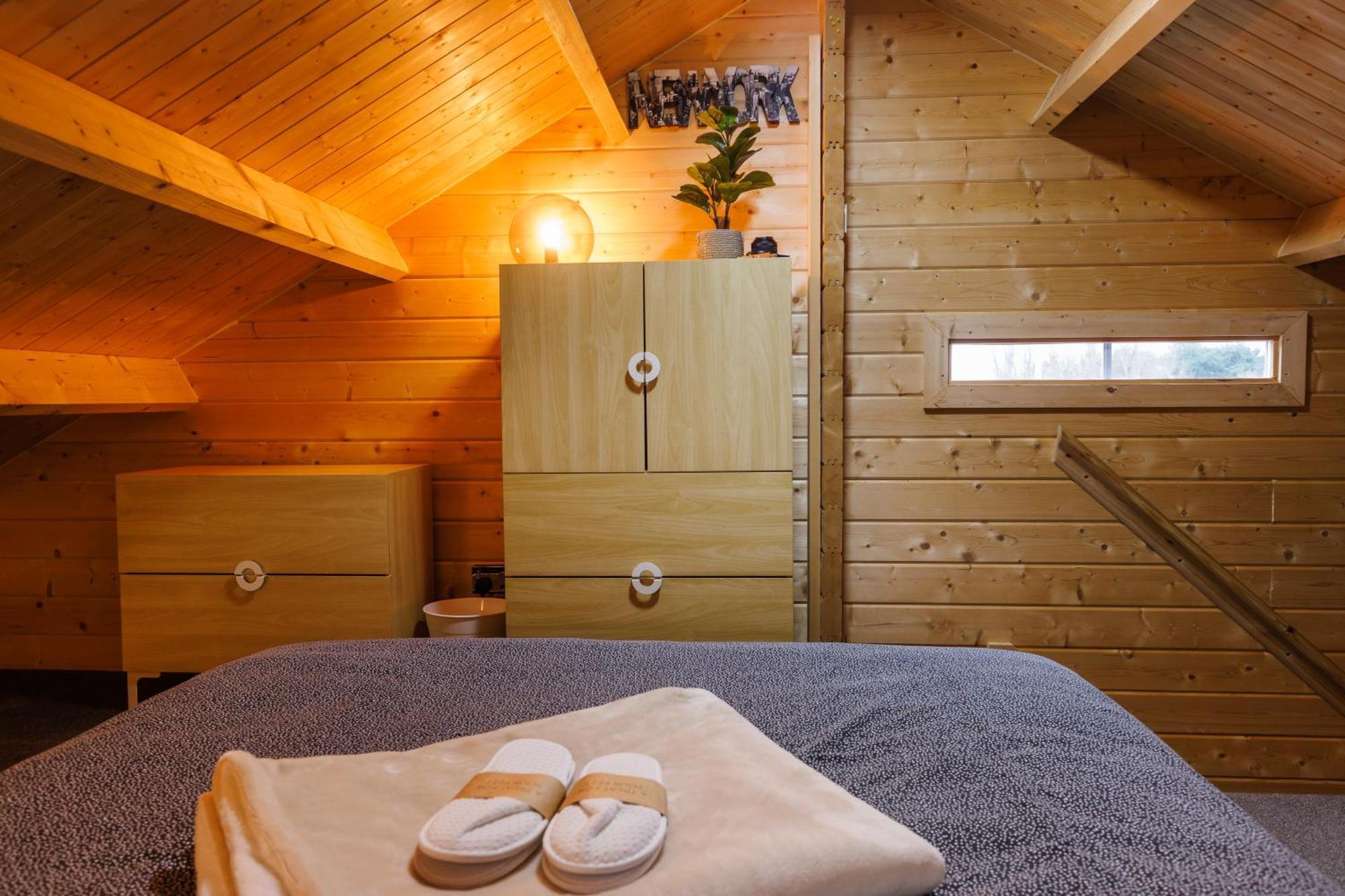 Spacious Cabin Evcharger And Free Parking Near Cambridge Exterior foto