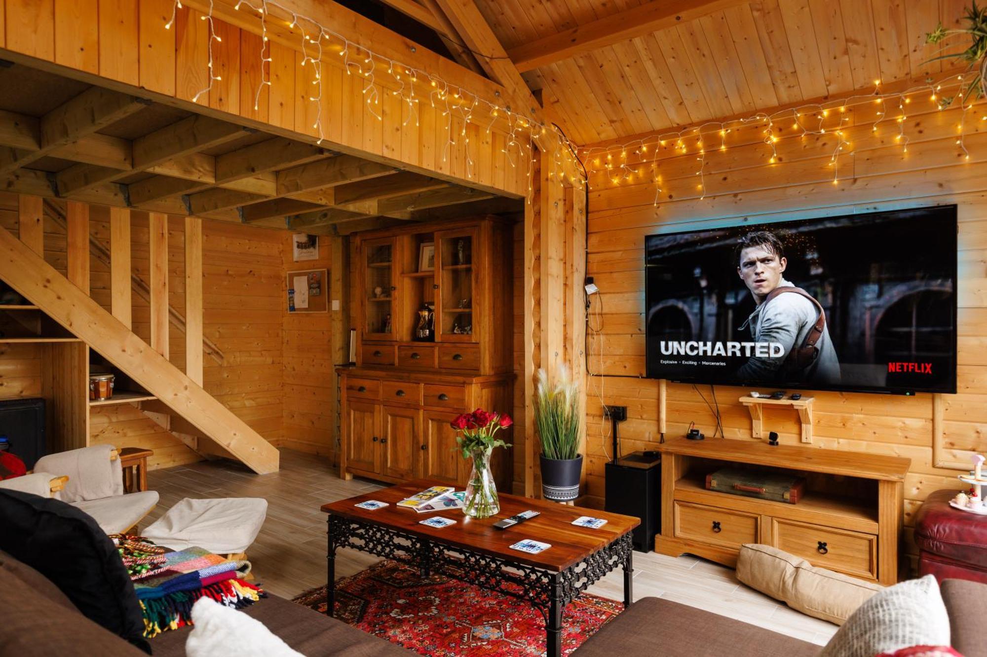 Spacious Cabin Evcharger And Free Parking Near Cambridge Exterior foto